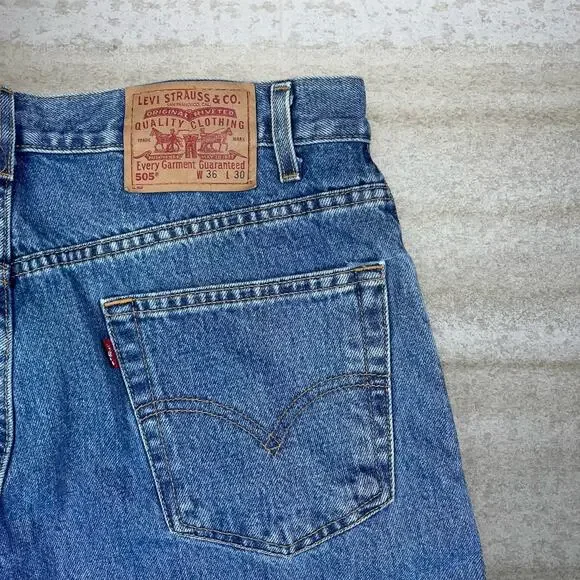 Vintage 90s Levis 505 Jeans 36x30 Regular Straight Leg Medium Wash Denim - Picture 3 of 5